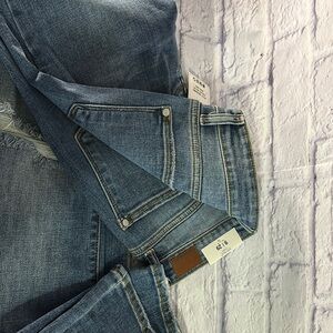 Judy Blue Boot Cut Blue Jeans with Vintage Wash